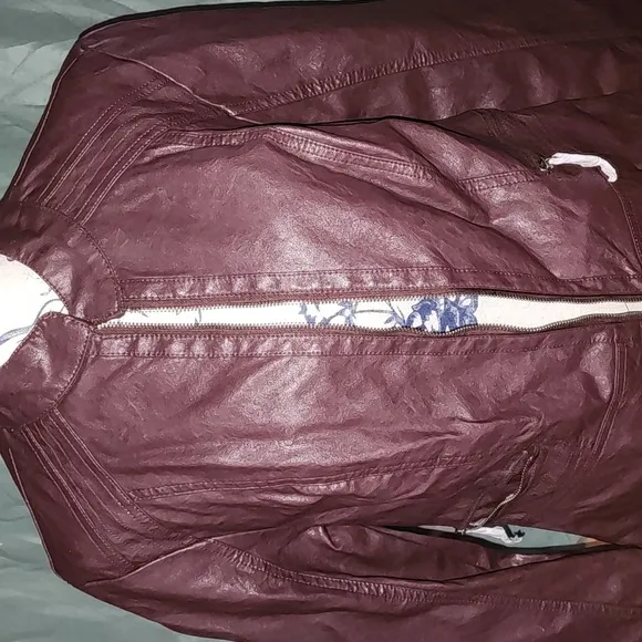 NWT!! Apt. 9 faux leather Jacket Plum