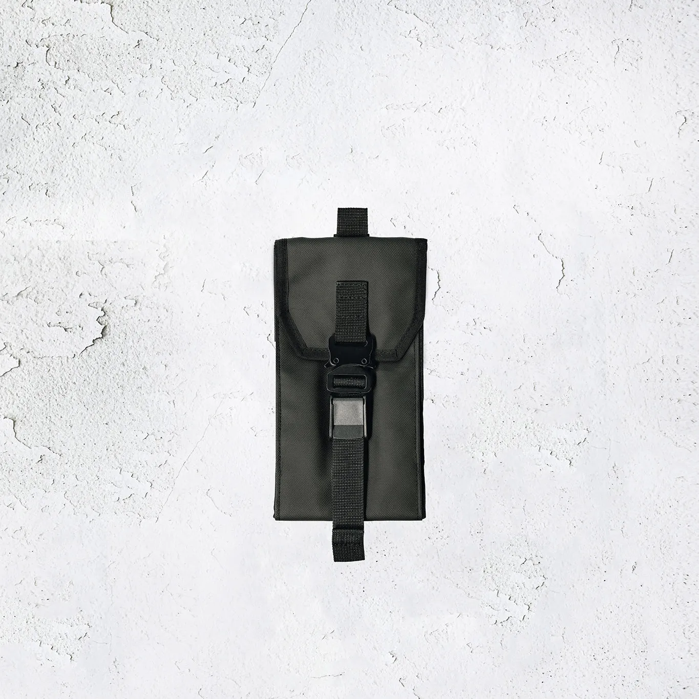 P19-01F