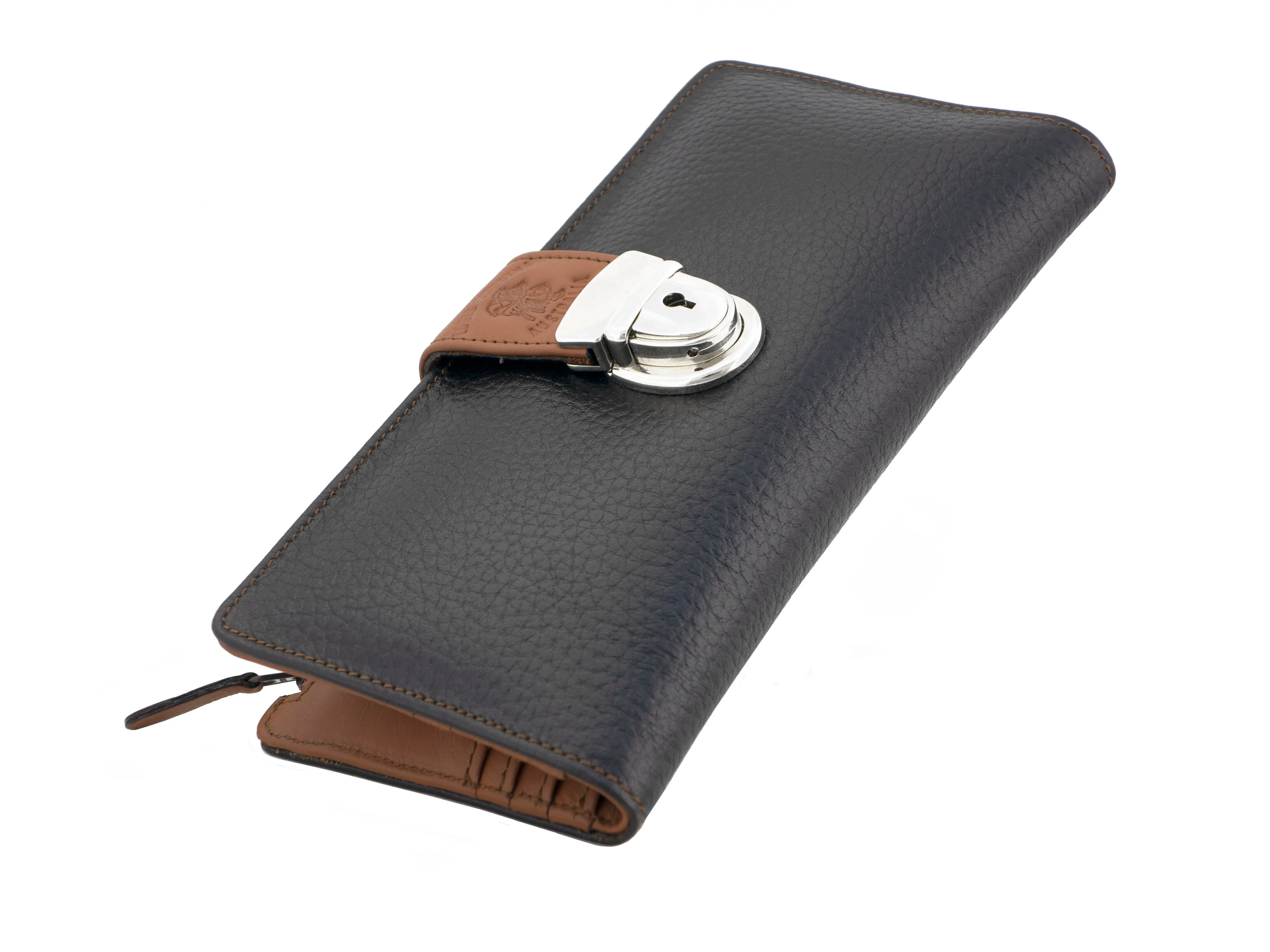 PAGGY _ A well thought of lockable purse.