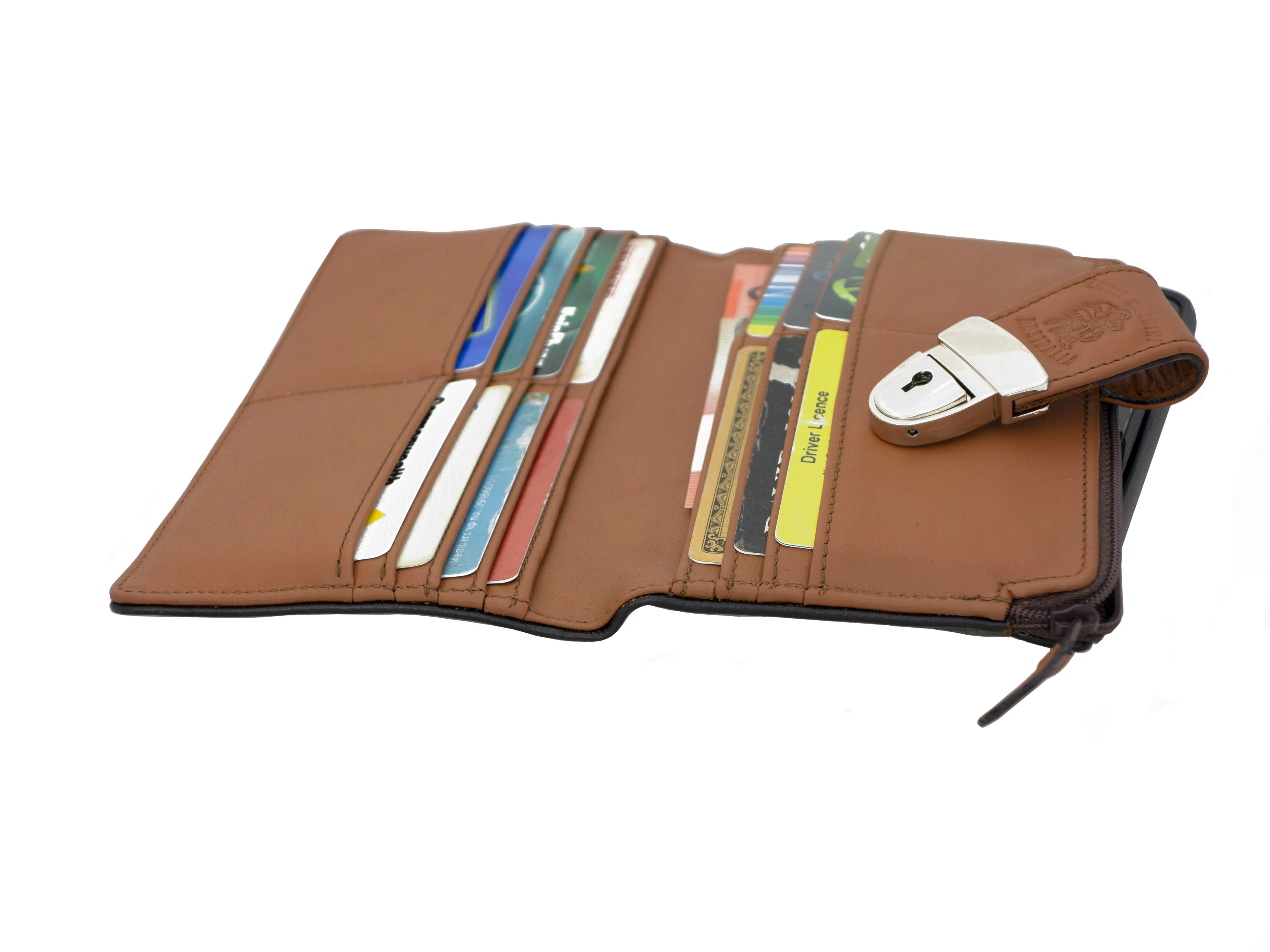 PAGGY _ A well thought of lockable purse.