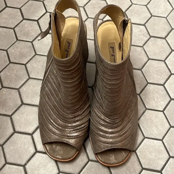 Paul Green CAYANNE PEEP TOE BOOTIE size 6 UK/8.5US very Good preowned condition