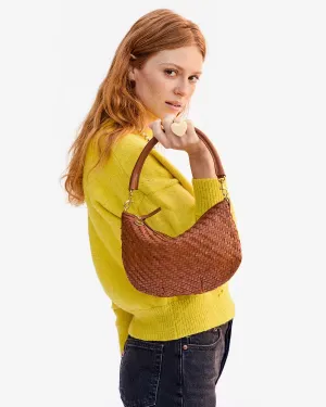 petite moyen in woven hazelnut zig zag