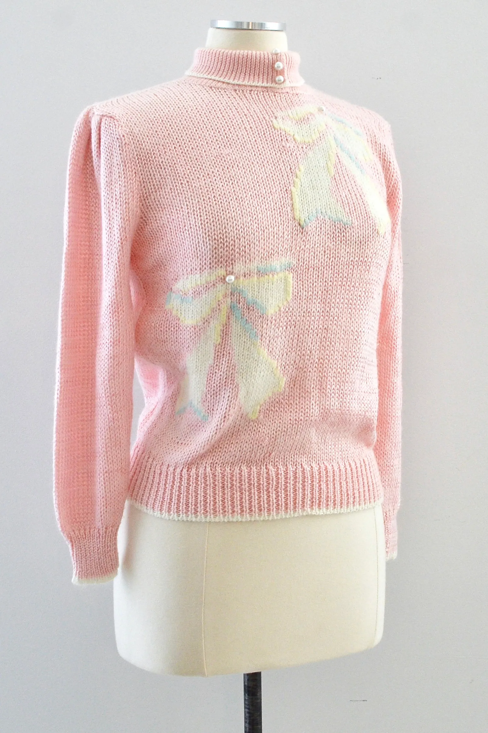 Pink Sweater / M
