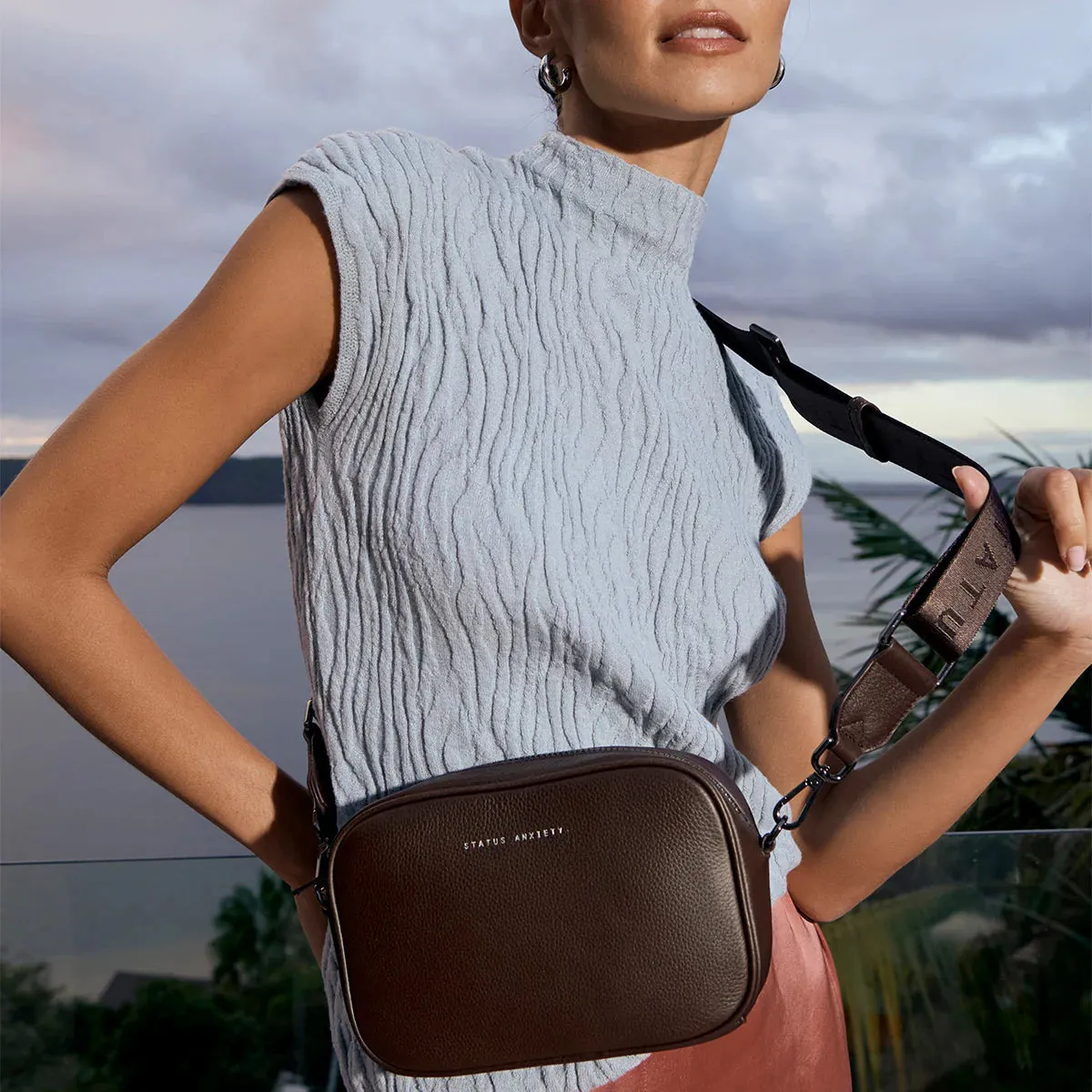 Plunder Bag with Webbed Strap | Cocoa Leather