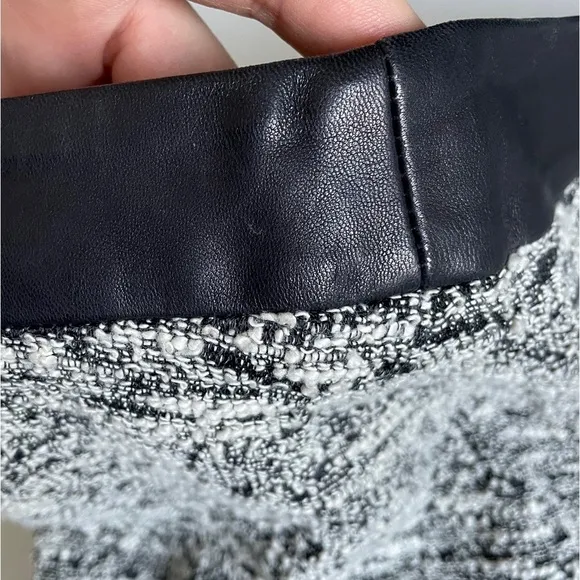 Rag &amp; bone tweed mini skirt with leather trim size 2