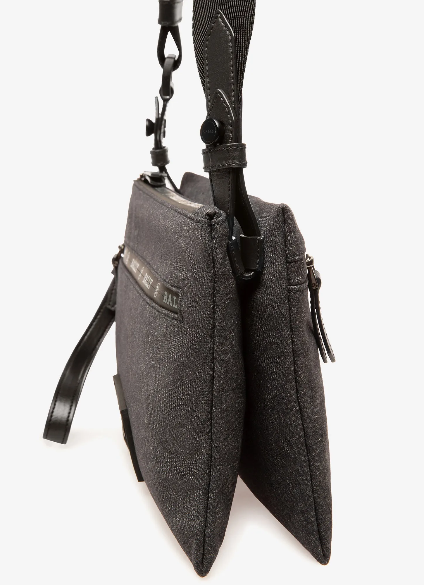 Ramer - Cross Body Bag