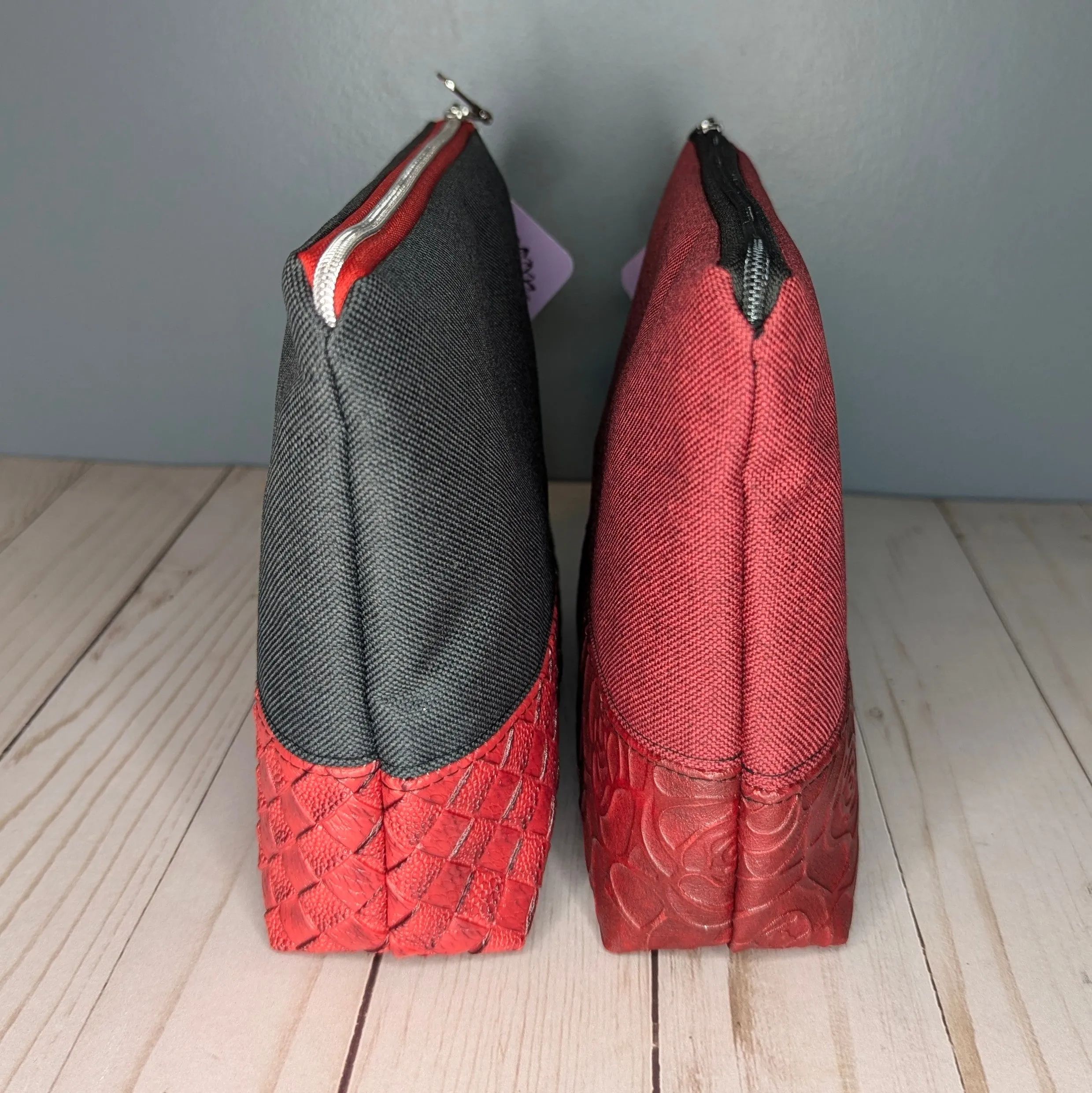 Red Rose zipper pouch