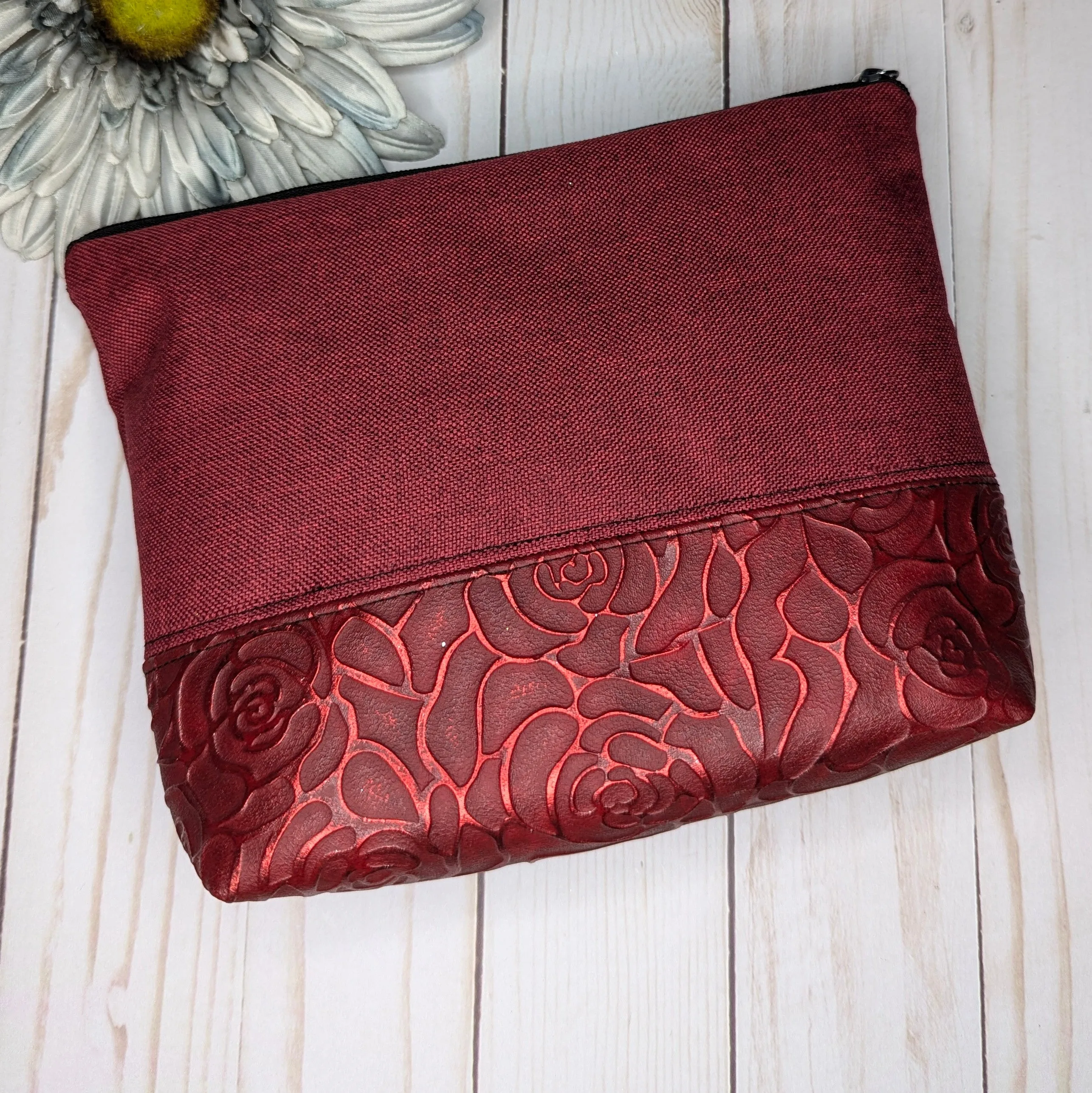 Red Rose zipper pouch