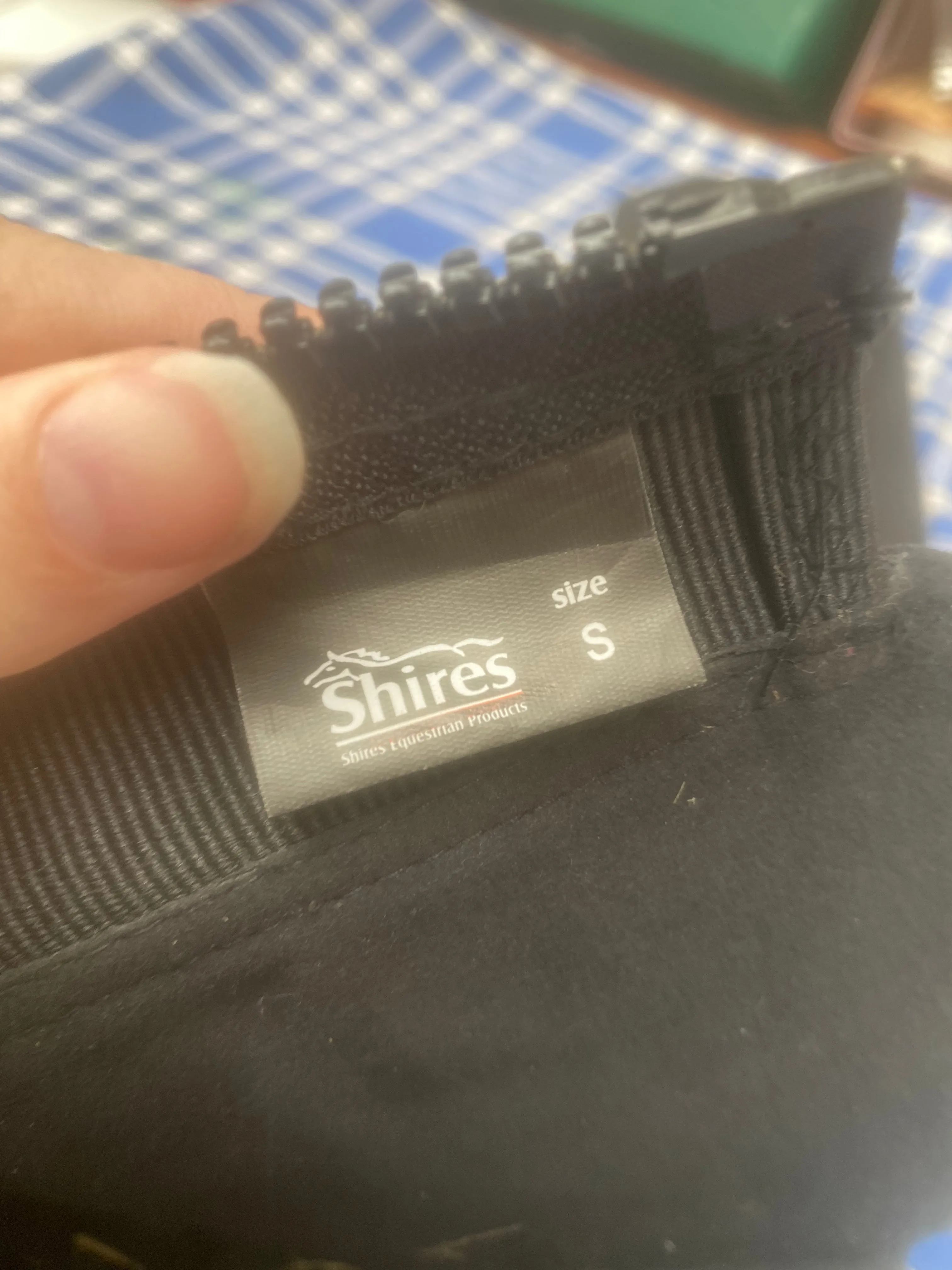 Shires black leather chaps size small 🟢