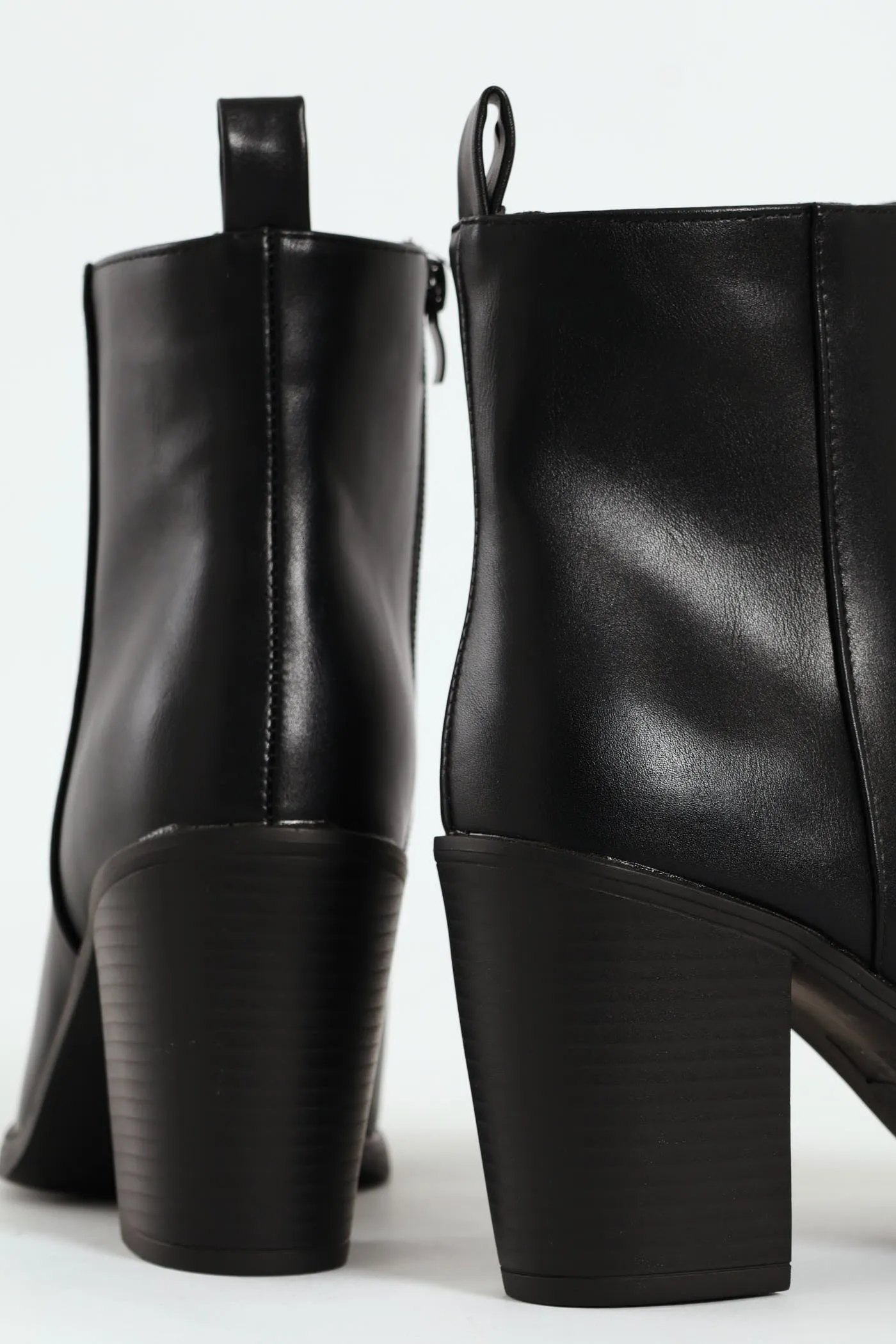 Smart Heeled Side Zip Chelsea Boot - Black