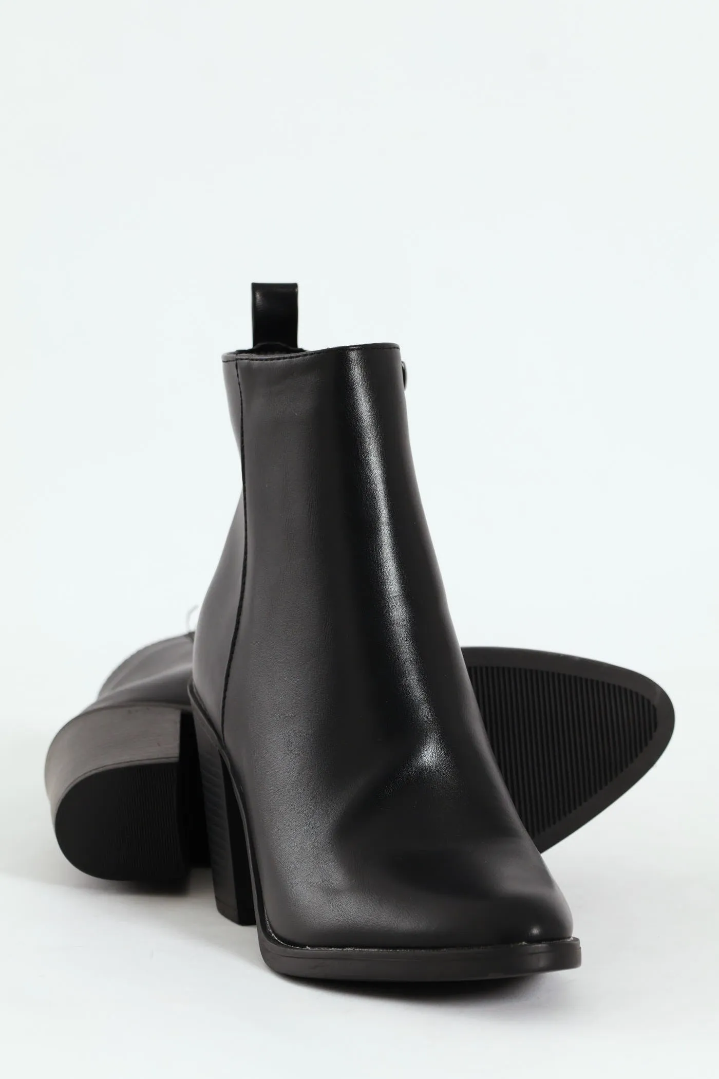 Smart Heeled Side Zip Chelsea Boot - Black