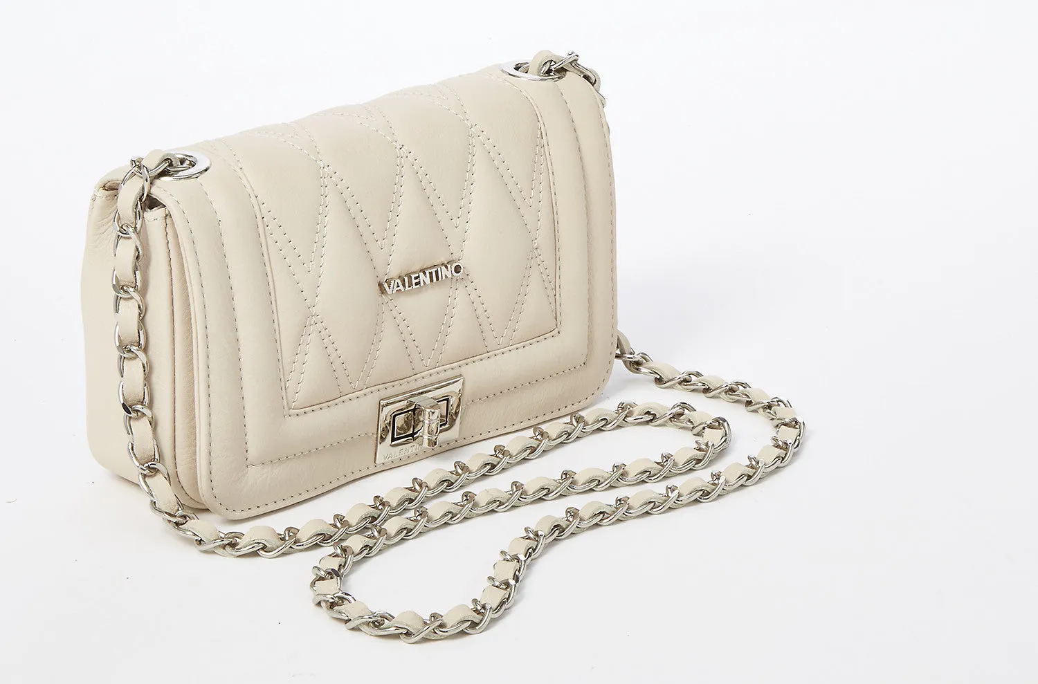 SS17 - Diamond - Beatriz - Milk