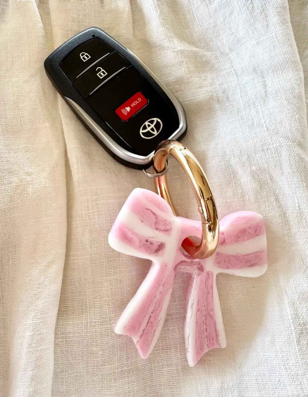 Stripey Bow Resin Keyring - Baby Pink/ White