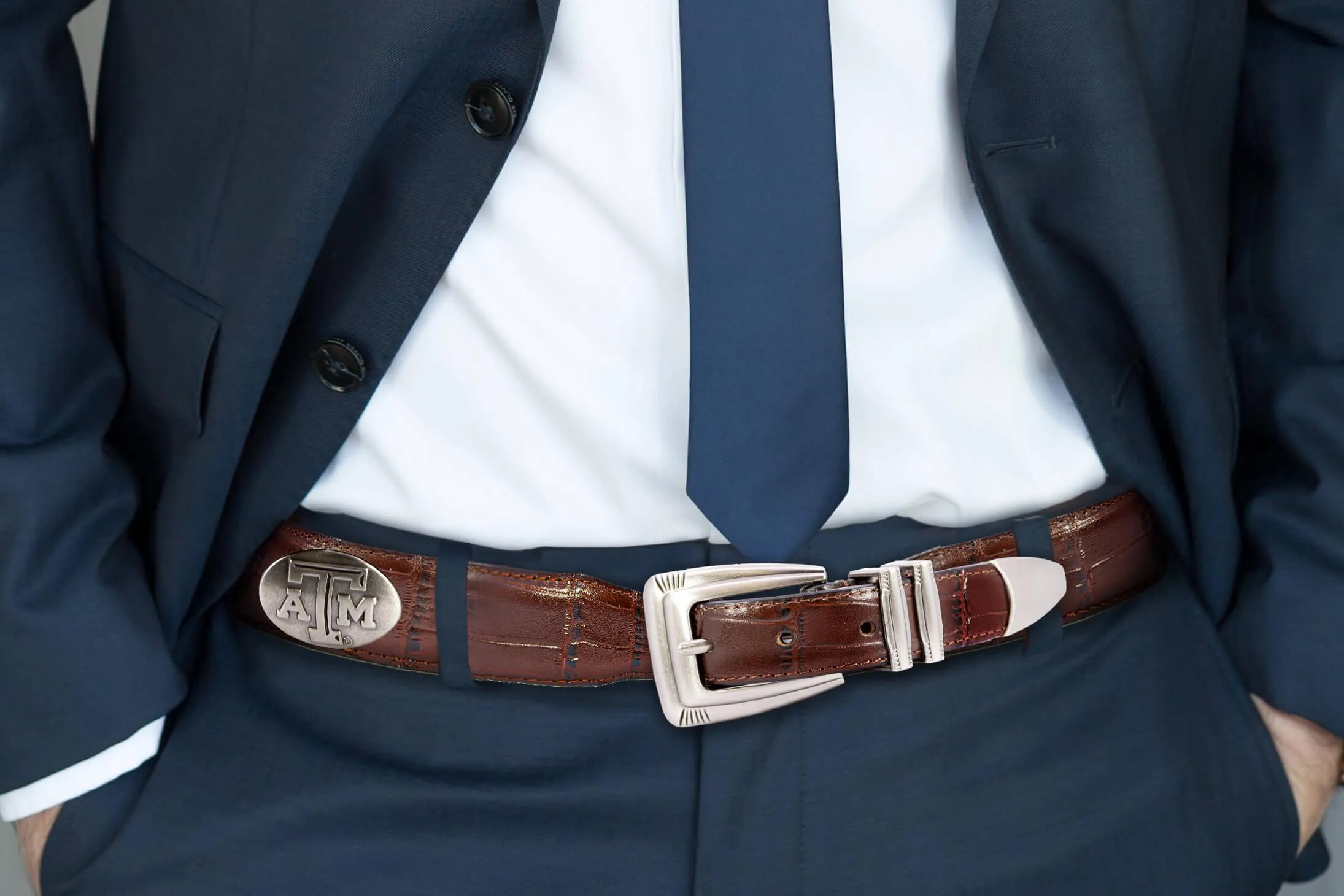 Texas A&M Aggies Men's Collegiate Croc Leather Belt. Texas Aggies Gift. Texas Belt. Brown Croc Pattern Full Grain Finish With Metal Conchos.