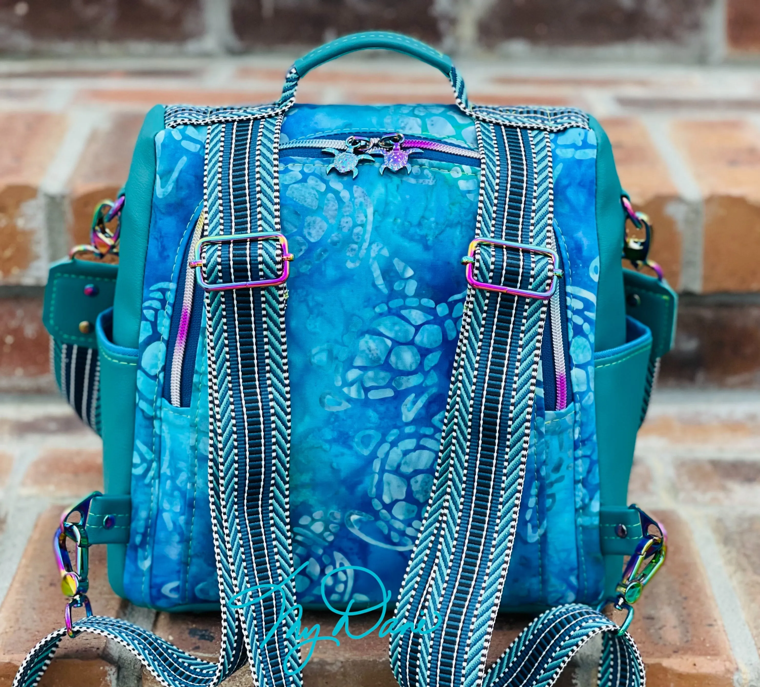 The Guardian Anti-Theft Backpack In Sunset Beach Turtle