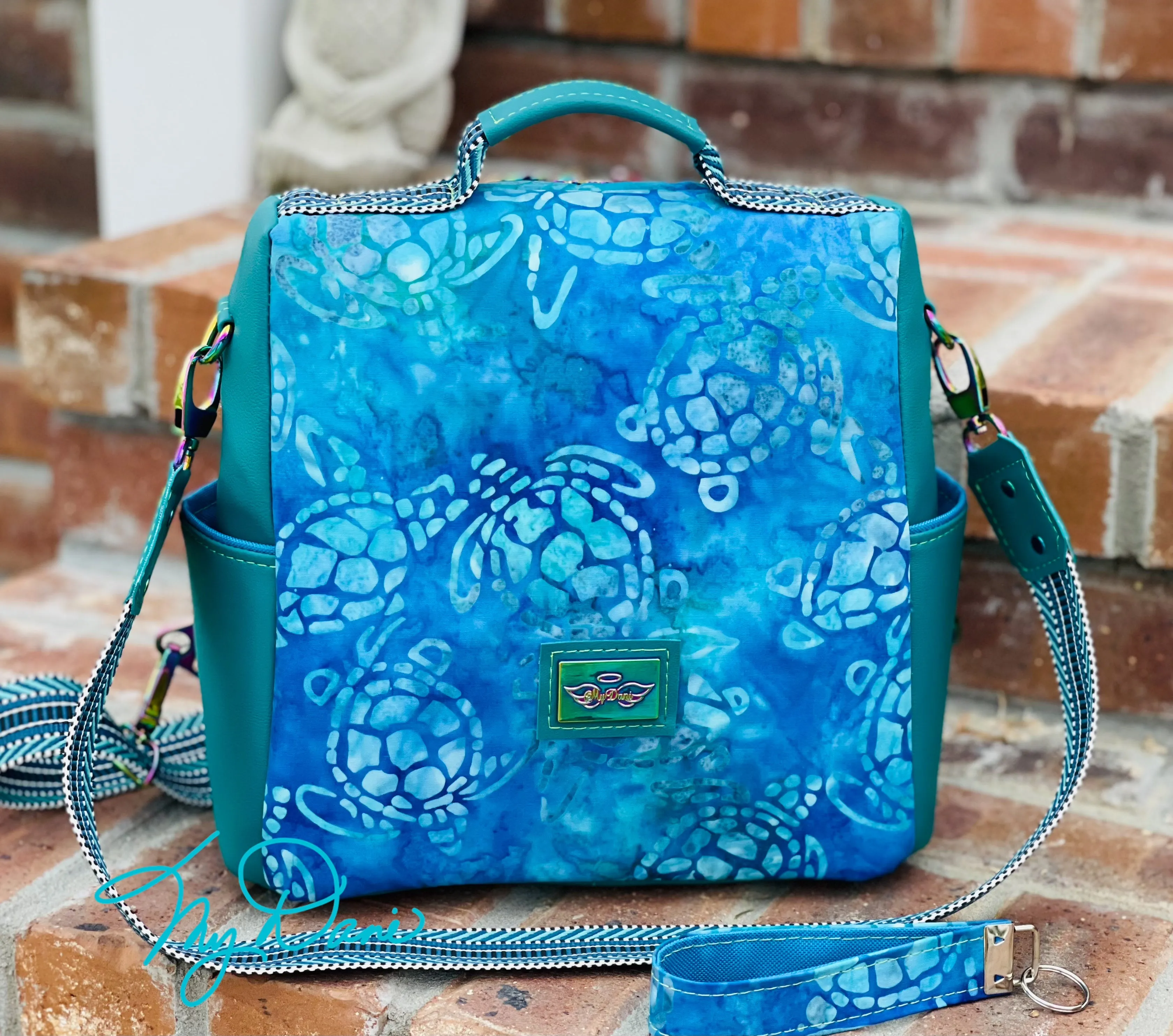 The Guardian Anti-Theft Backpack In Sunset Beach Turtle