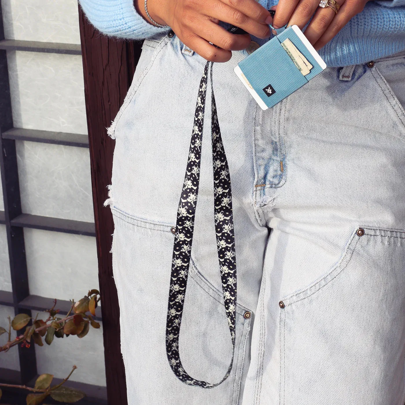 Thread Neck Lanyard