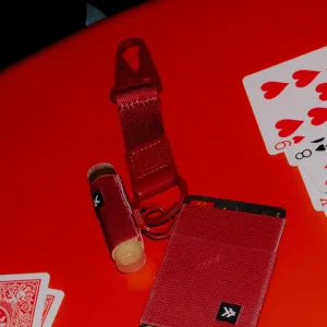 THREAD RED KEYCHAIN CLIP