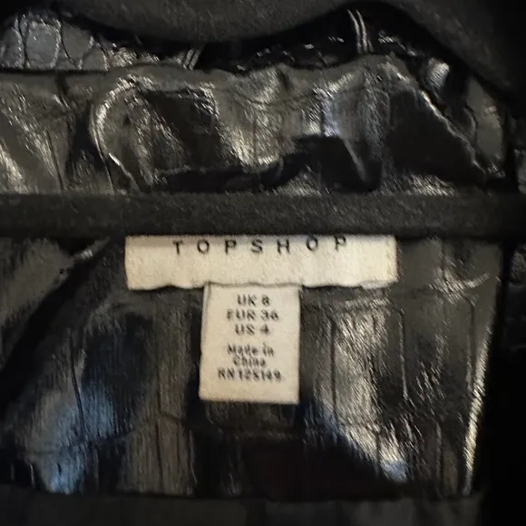 Topshop Black Snakeskin Croc Printed Faux Leather Jacket Women’s Size  4