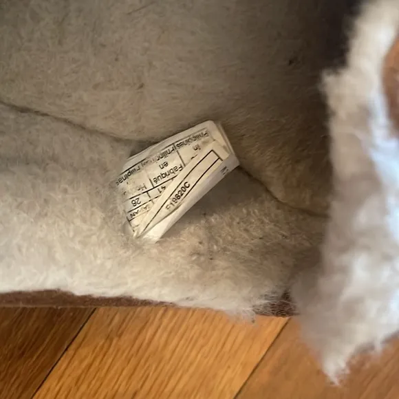 Ugg Dakota wool slipper in chestnut size 8