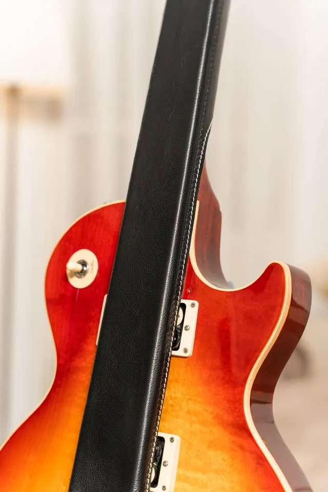 V-Sleeve Guitar Protector, Black Vegan Leather