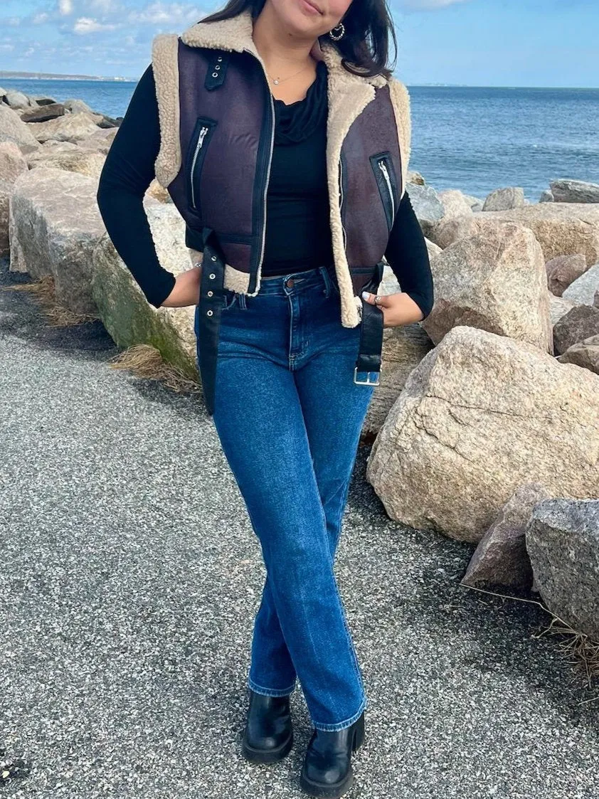 Veronica Vest
