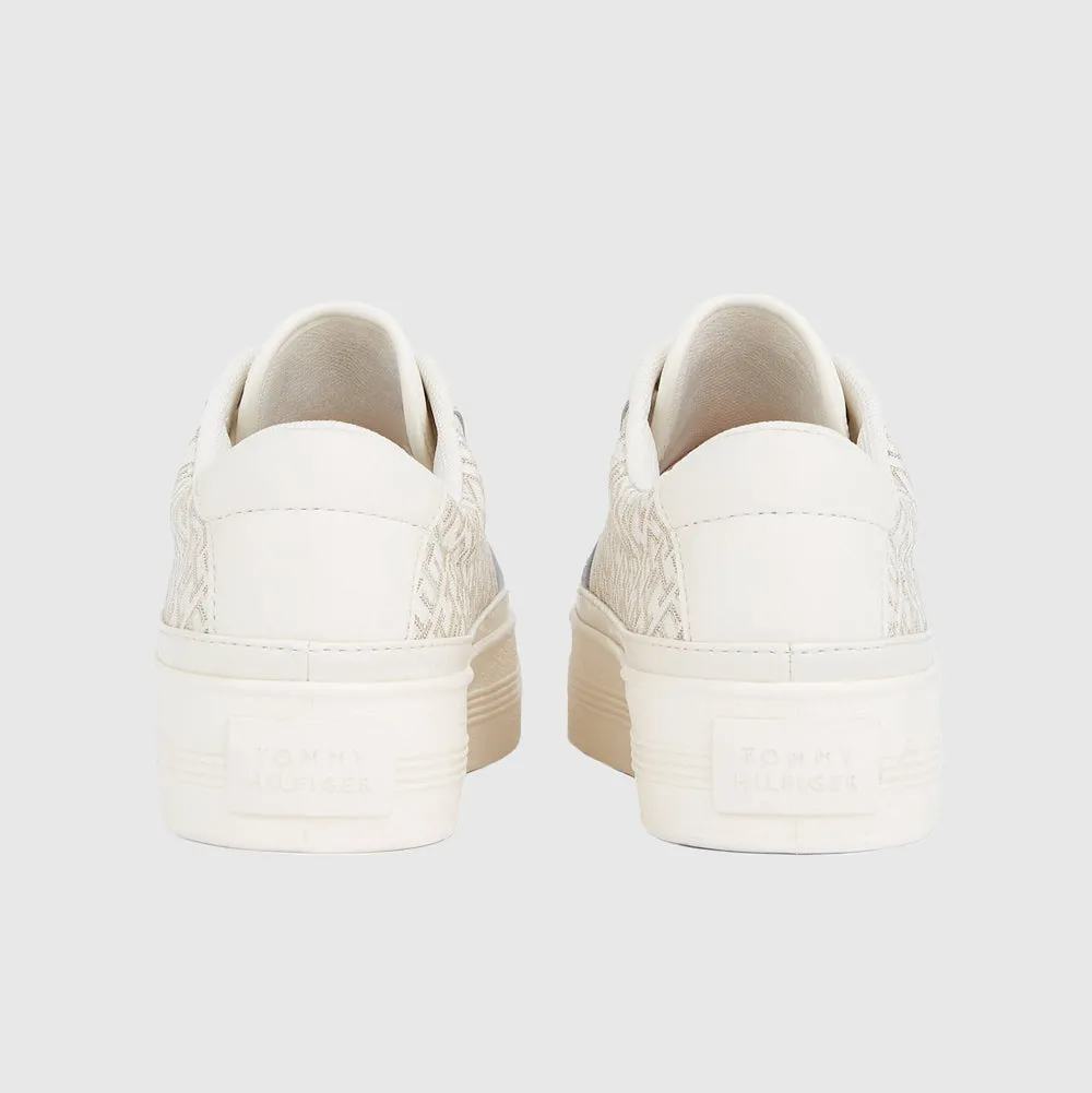Vulc Leather Sneaker - ivory