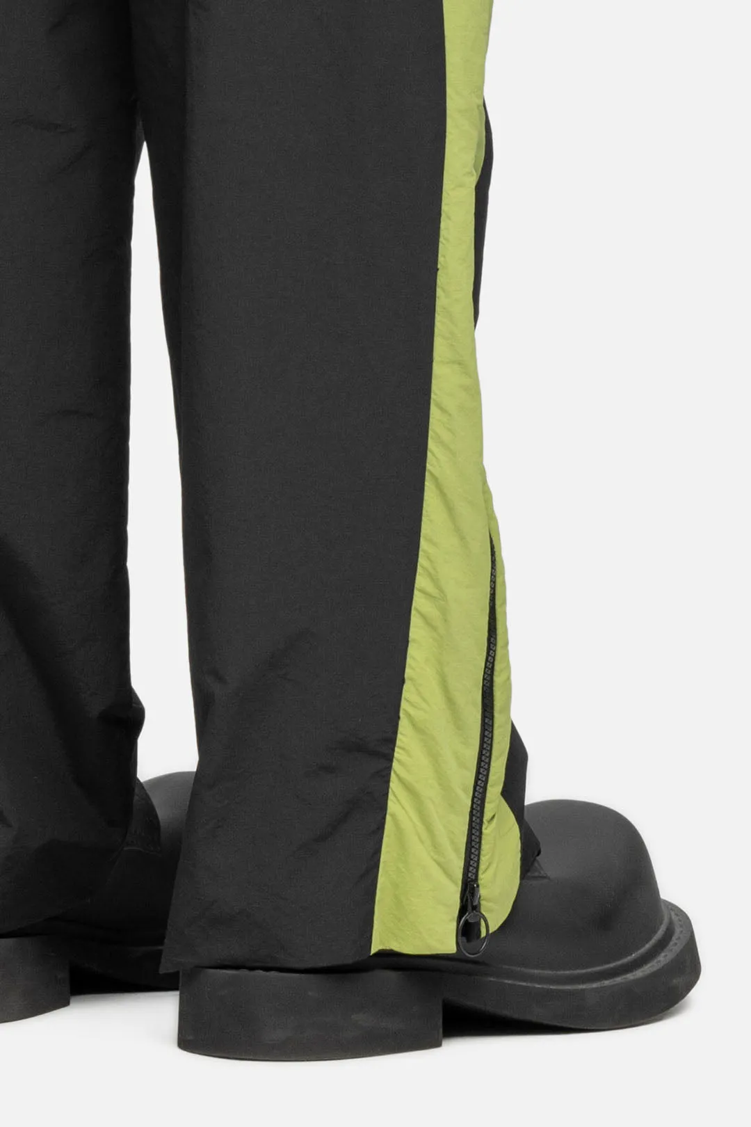 W2 CARGO BLACK