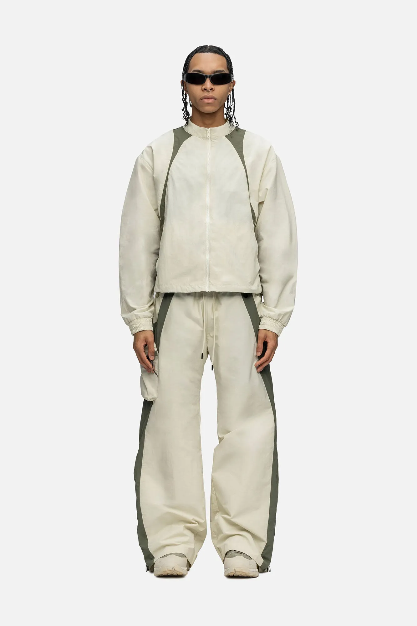 W2 CARGO IVORY