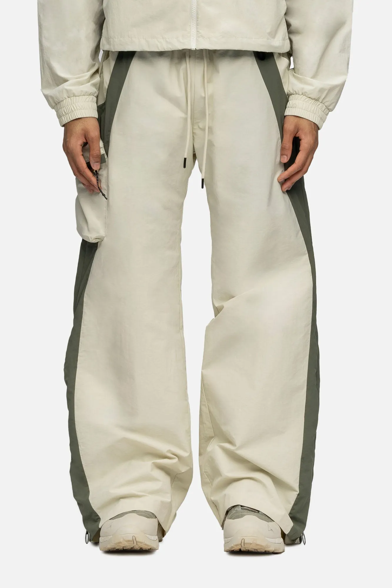 W2 CARGO IVORY