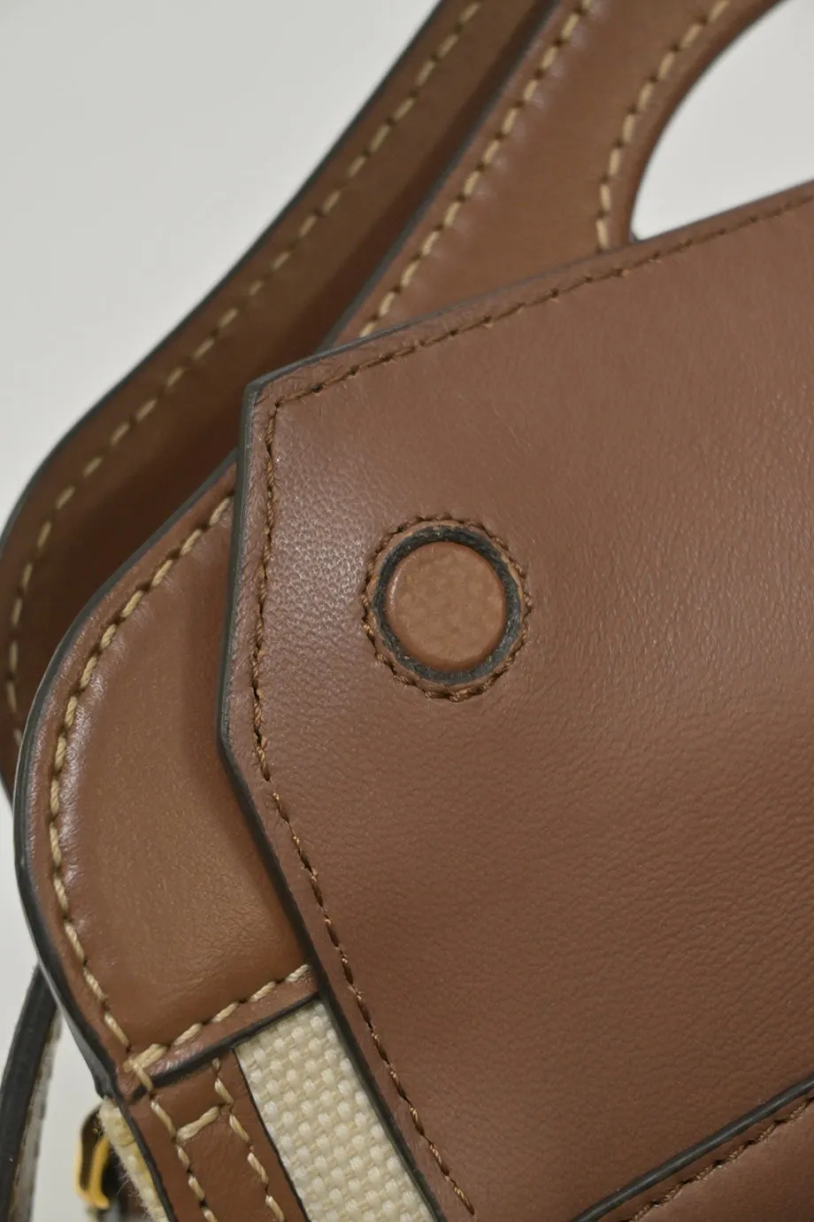 [WB5435] Burberry | Shoulder Bag